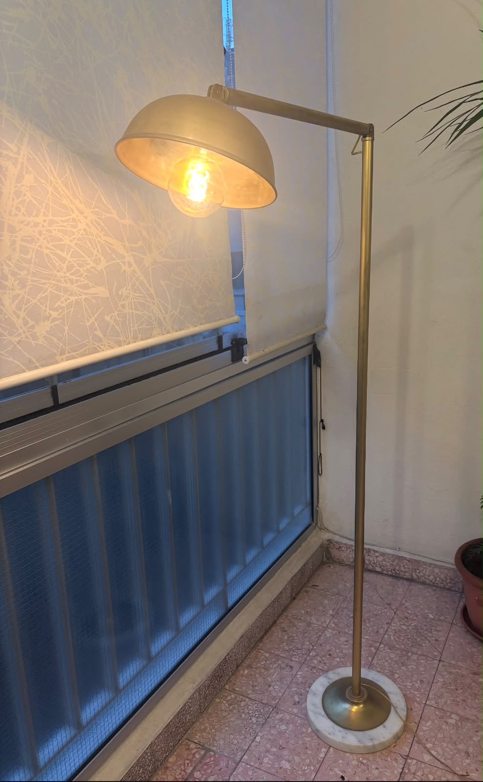 Floor Lamp